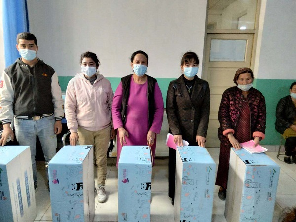 1640945701241316.jpg 寶貝箱發(fā)放照片 (3).jpg