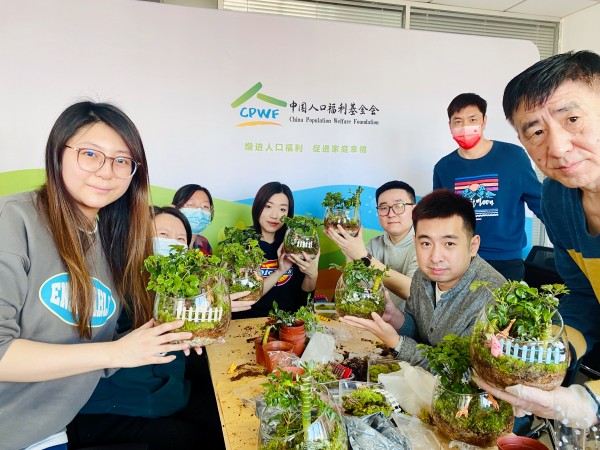 1678262619705212.jpg 4-2指尖“綠”動手工作品展示_副本.jpg