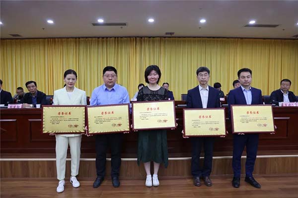 1682065440305576.jpg 22.jpg