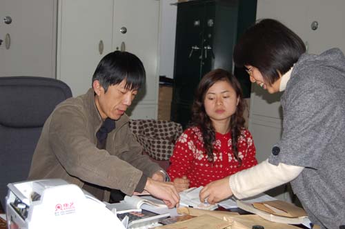 情系災區 關愛母親—中直機關積極開展為貧困母親捐款活動9.jpg