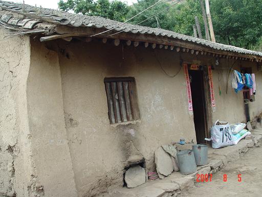 幸福工程扶貧西部行之六——馬艷麗甘肅體驗人間冷暖 3.jpg