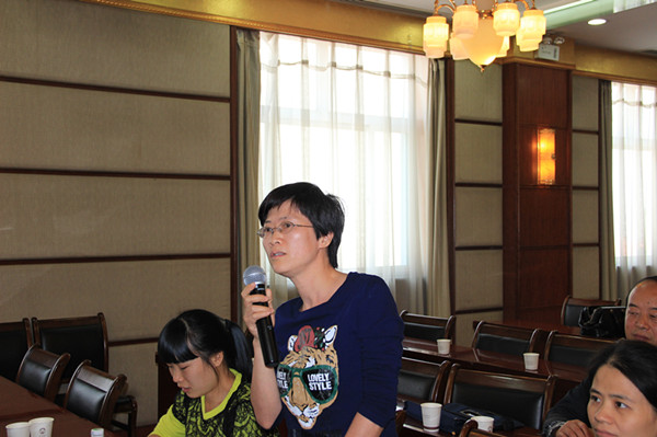 培训学员代表发言提问_副本.jpg