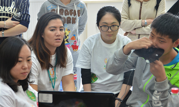 1461568408480751.jpg 來自美國的語音治療師colleen、和來自東方啟音的.JPG