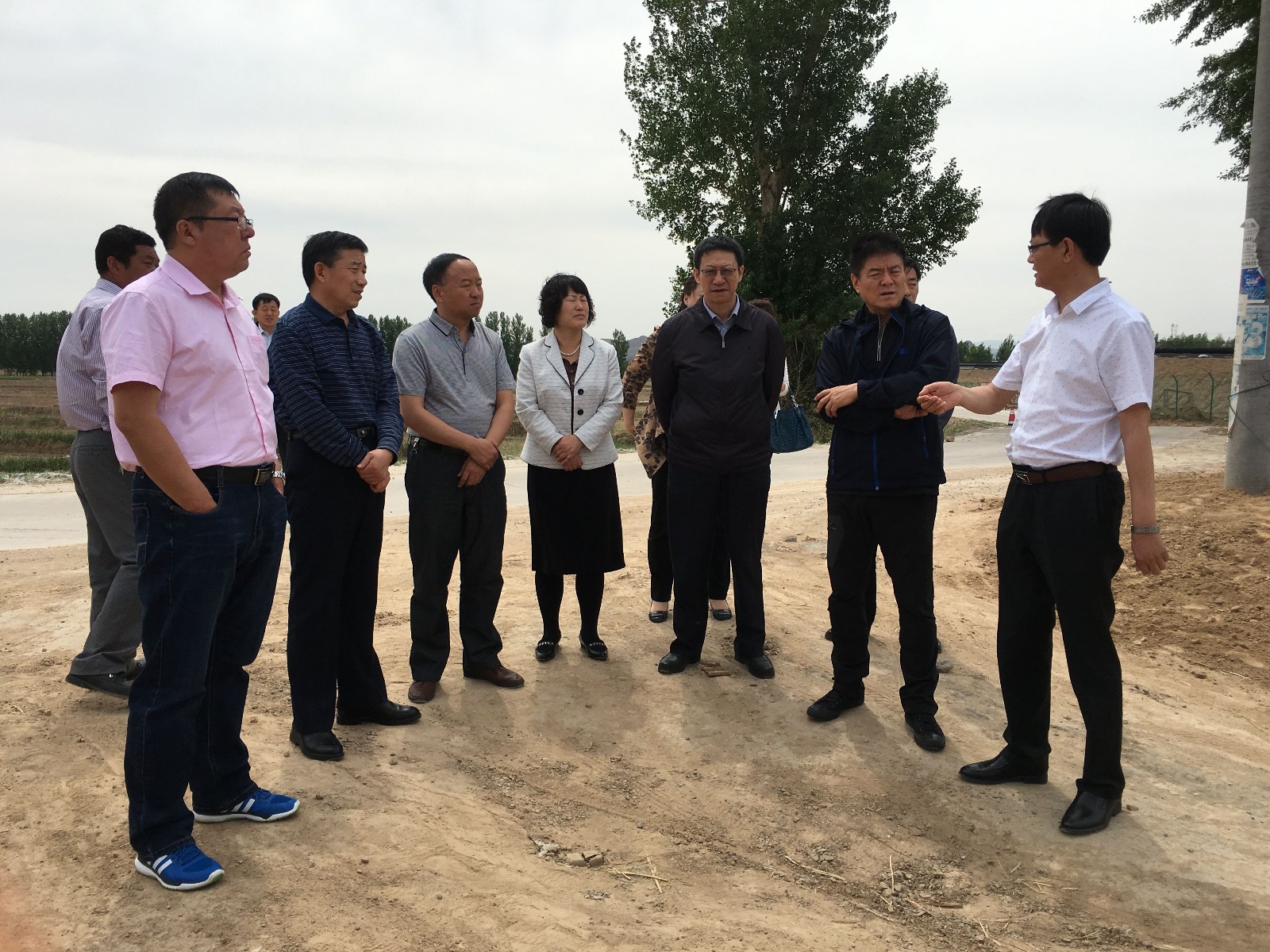 1463964966413965.jpg 1463964966413965.jpg