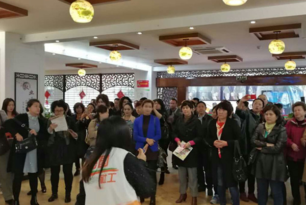 1491547679483505.jpg 學員參觀_副本.jpg