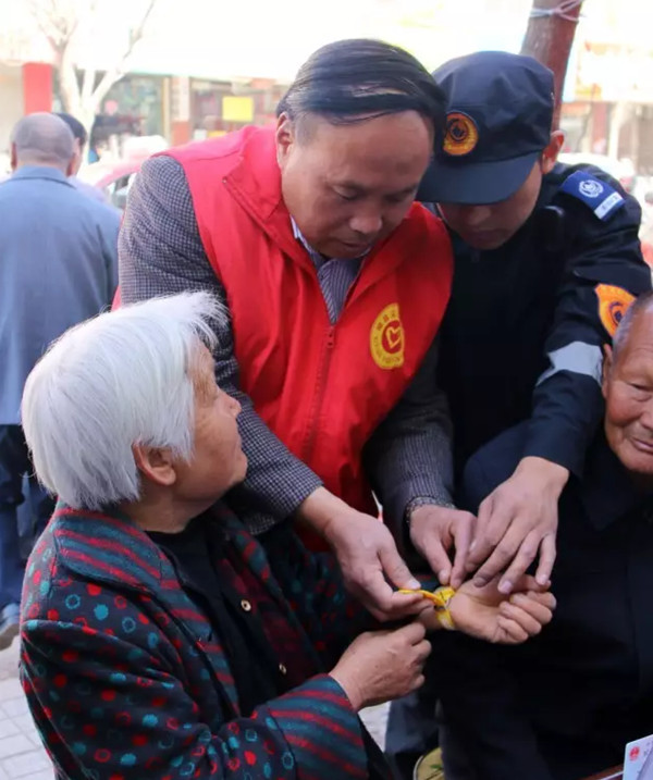 1492936469114421.jpg QQ截圖20170423160338_副本.jpg