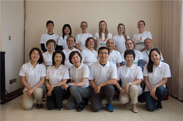 1498387048456524.png 合影.png