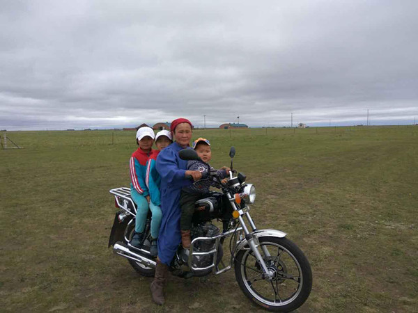 1512026755119008.jpg 2017-11-24-8f6c85ce-91ae-c035-0ba9-9811bc408fb7_副本.jpg