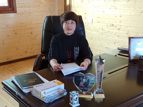 易小貞 工作照1.jpg