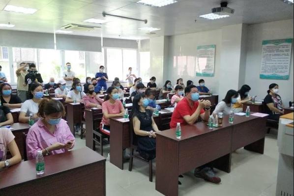 1598427652559972.jpg 培訓開始三.jpg